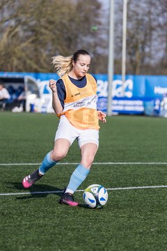 Bild 150 - F Hamburger SV 3 - Blau-Weiss 96 : Ergebnis: 5:1
